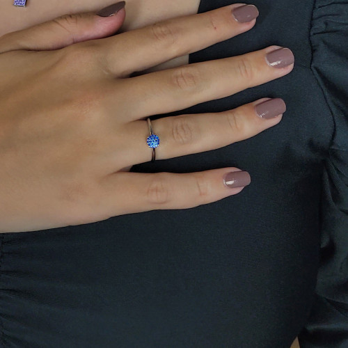 Anel de Prata Chuveiro Zircônias Safira Azul 5mm