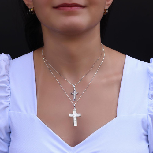 Pingente de Prata Cruz Terço Nossa Senhora das Graças 30x20