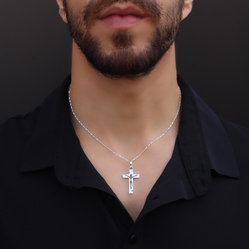 Pingente de Prata Cruz com Cristo 18x20