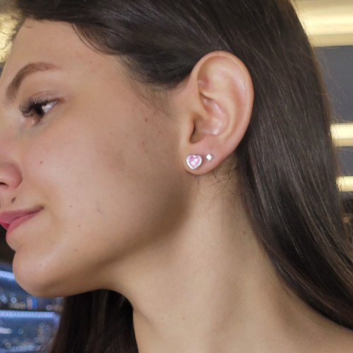 Brinco de Prata Coração Zircônia Rosa 7x8mm